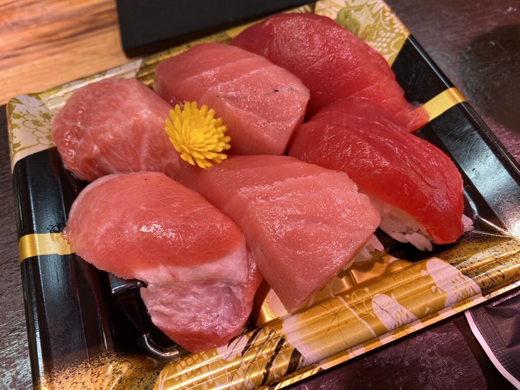 マグロ鮨盛り合わせ