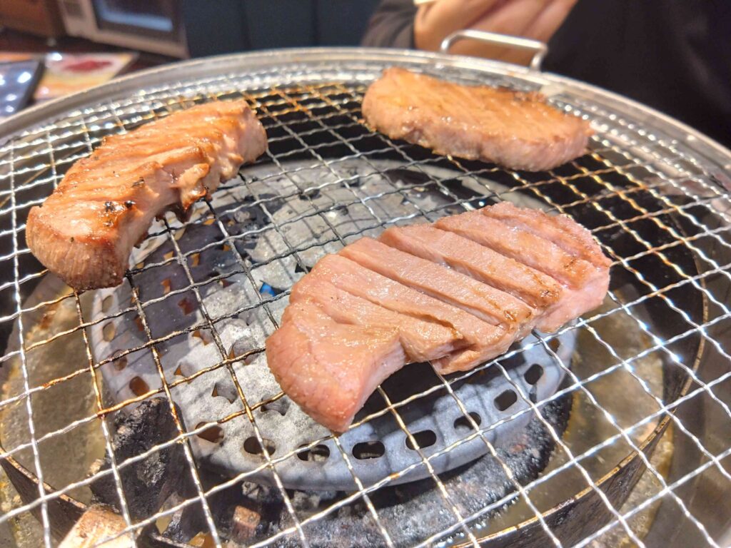 厚切りタン